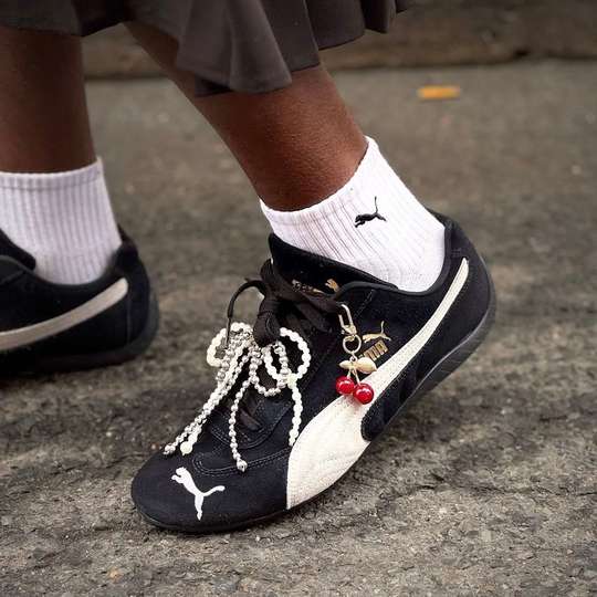 10 letných sneaker trendov, ktoré si nechceš nechať ujsť