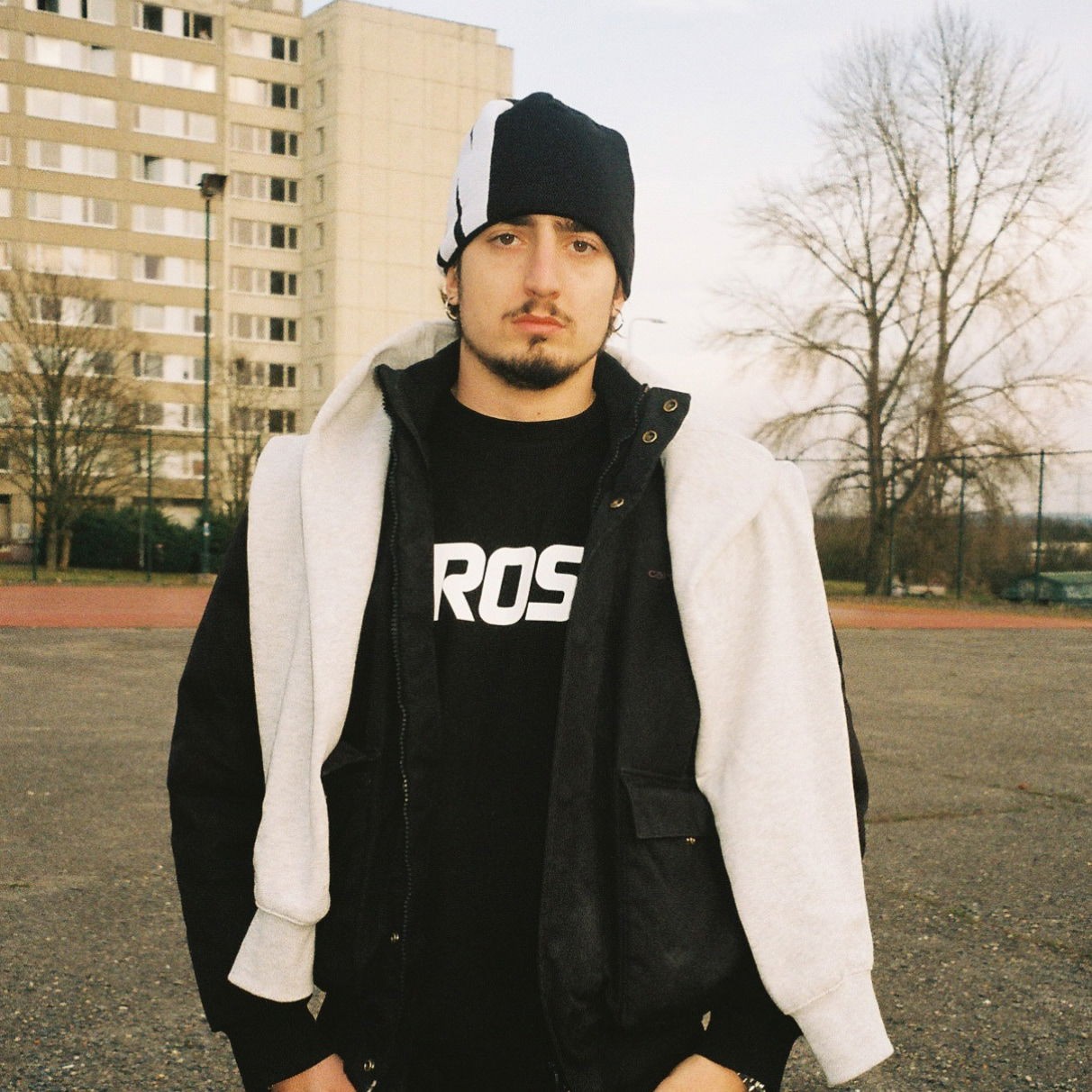 Ako Prosto prenáša poľský hip-hop do streetwearu