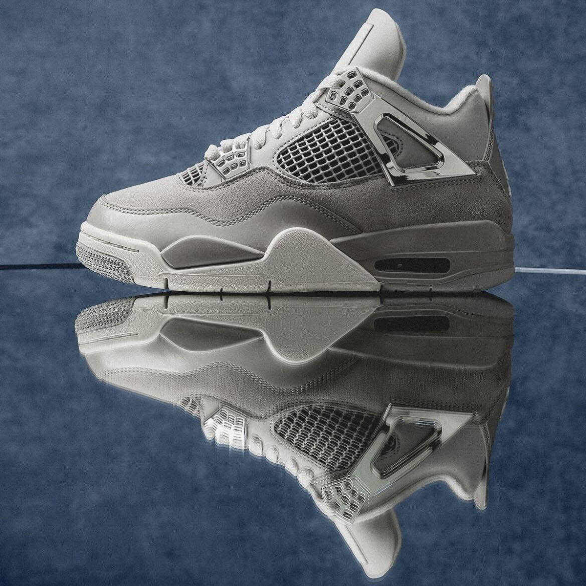 Flex tenisky týždňa - Air Jordan 4 Retro "Frozen Moments" W